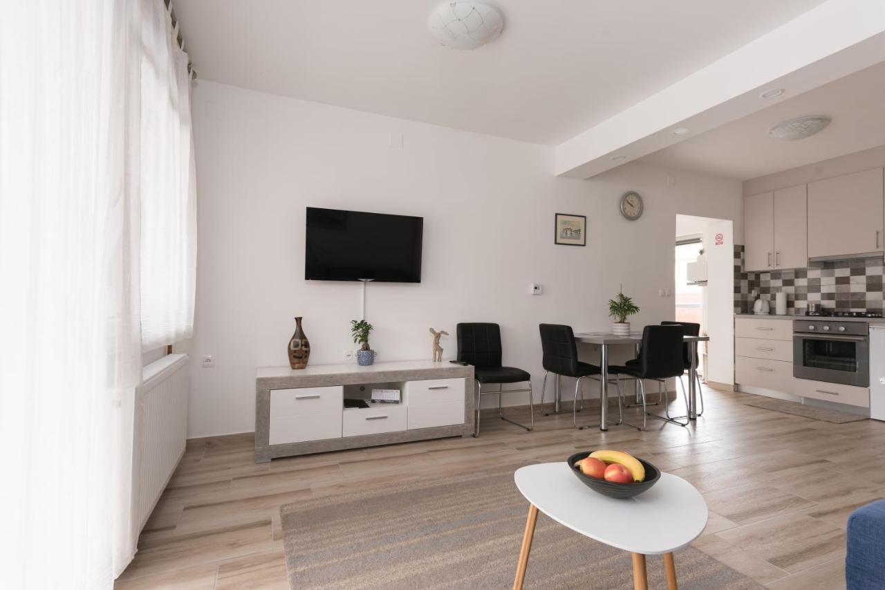 Nunanina Apartmani Pozega Exterior photo