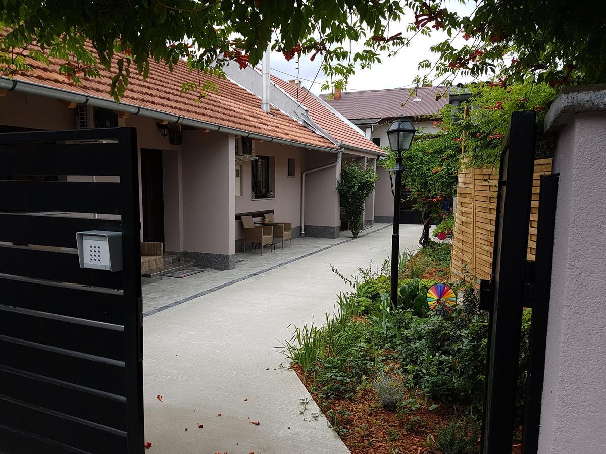 Nunanina Apartmani Pozega Exterior photo